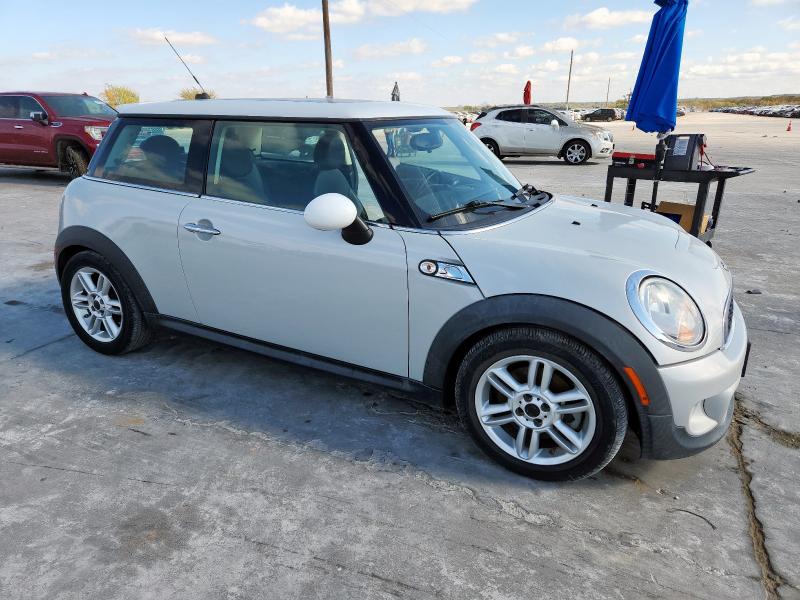 Photo 4 from auction – 2012 MINI COOPER S with VIN WMWSV3C55CT387213