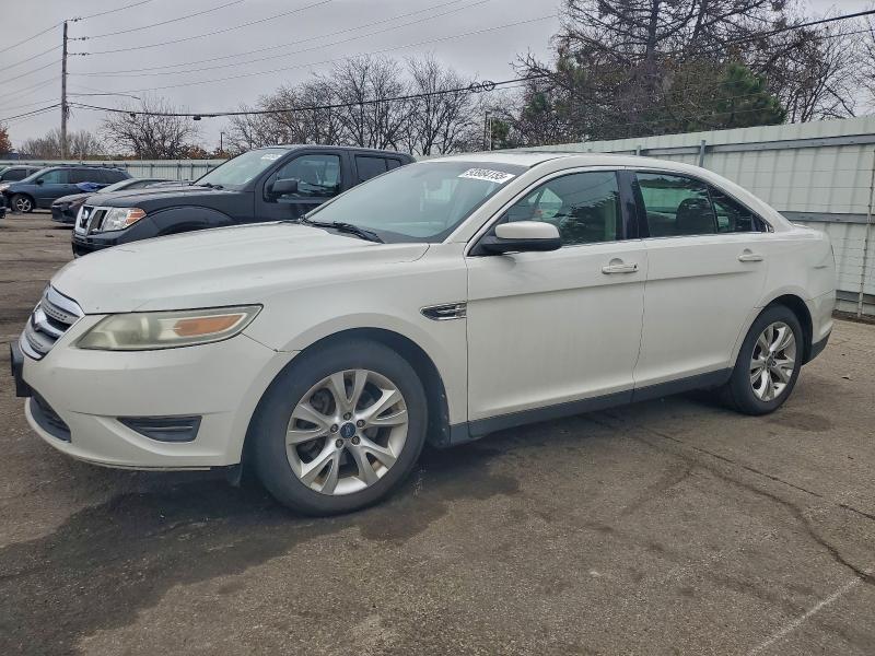 FORD TAURUS SEL 2010 с VIN 1FAHP2EW0AG106552 - Фото с аукциона