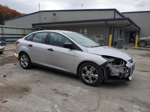 Photo 4 from auction – 2014 FORD FOCUS S with VIN 1FADP3E26EL378523