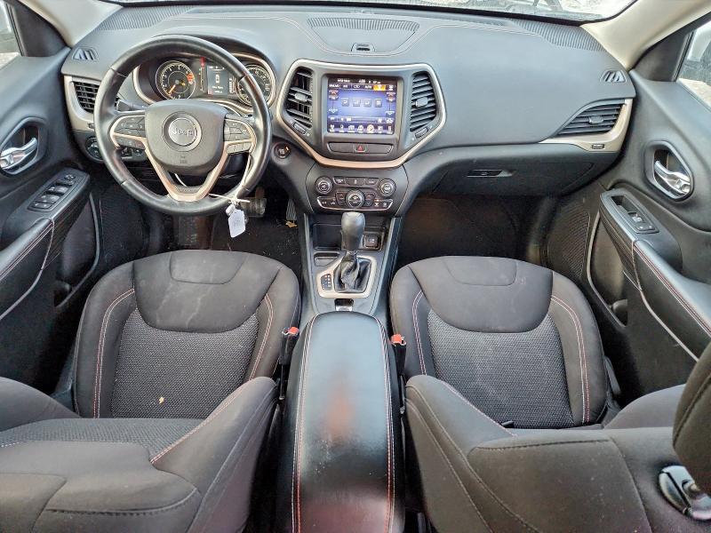 Photo 8 from auction – 2016 JEEP CHEROKEE L with VIN 1C4PJLCB8GW290974