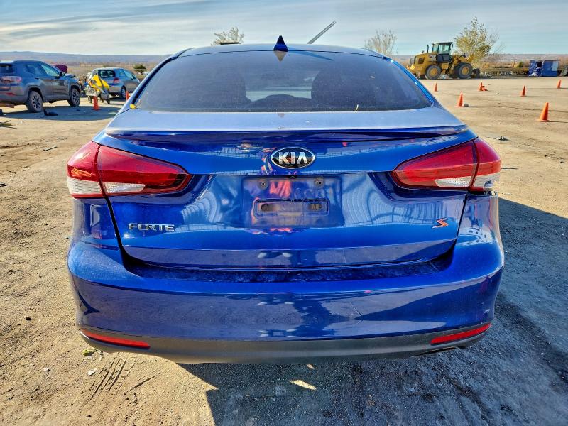 Photo 6 from auction – 2018 KIA FORTE LX with VIN 3KPFL4A78JE283731