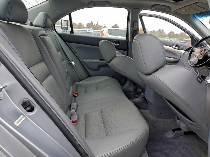 Photo 10 from auction – 2005 ACURA TSX with VIN JH4CL96845C027308