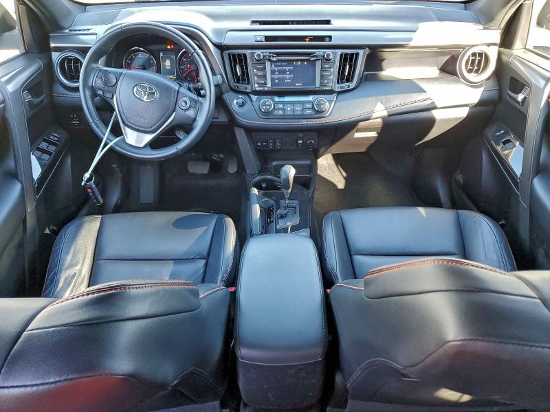 Photo 8 from auction – 2016 TOYOTA RAV4 SE with VIN 2T3JFREV8GW459584