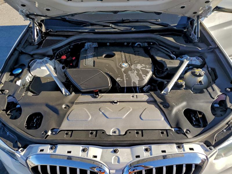 Photo 12 from auction – 2019 BMW X3 SDRIVE3 with VIN 5UXTR7C52KLR45678