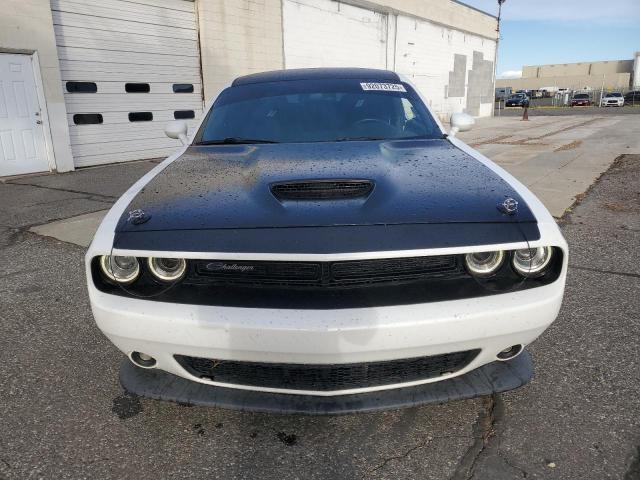 Photo 5 from auction – 2018 DODGE CHALLENGER with VIN 2C3CDZFJ8JH142006