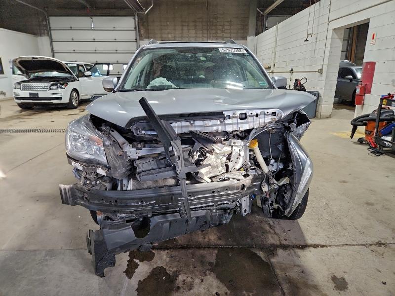 Photo 5 from auction – 2018 SUBARU FORESTER 2 with VIN JF2SJAEC4JH408052