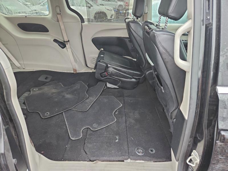Photo 11 from auction – 2018 CHRYSLER PACIFICA with VIN 2C4RC1GG2JR258129