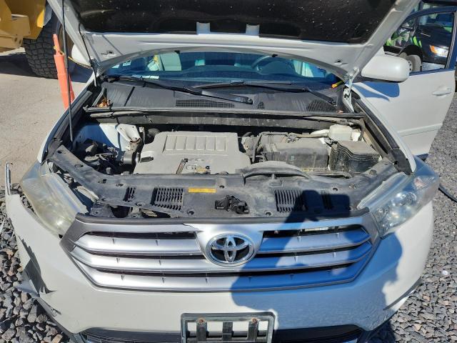 Photo 11 from auction – 2012 TOYOTA HIGHLANDER with VIN 5TDBK3EH6CS154491