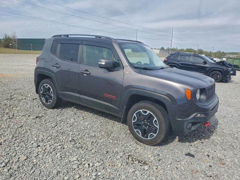 Photo 4 from auction – 2016 JEEP RENEGADE T with VIN ZACCJBCT7GPD34820