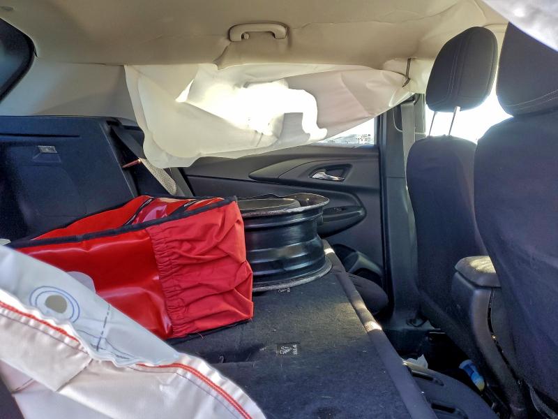 Photo 11 from auction – 2022 CHEVROLET TRAILBLAZE with VIN KL79MPSL2NB102498