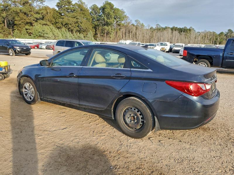 Photo 2 from auction – 2012 HYUNDAI SONATA GLS with VIN 5NPEB4AC3CH482518