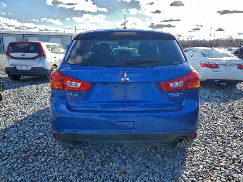 Zdjęcie 6 z aukcji – 2015 MITSUBISHI OUTLANDER z VIN 4A4AR4AU3FE039298