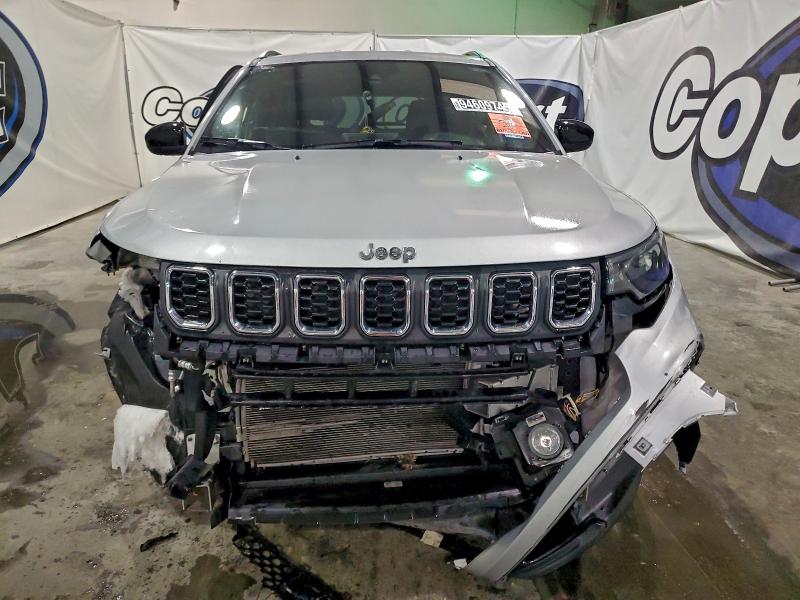 Photo 5 from auction – 2025 JEEP COMPASS LA with VIN 3C4NJDBN6ST524469