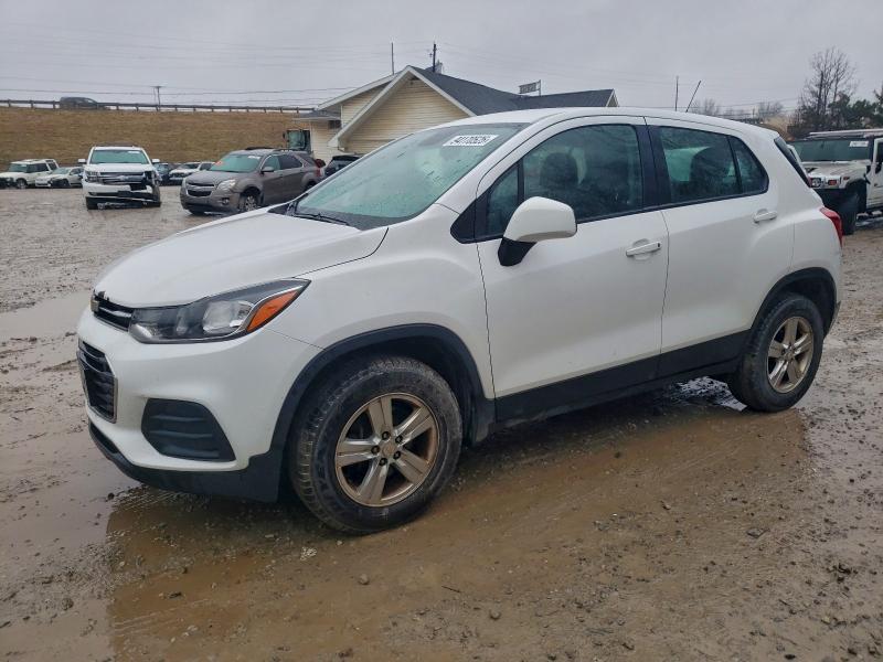 CHEVROLET TRAX LS 2017 with VIN 3GNCJNSB5HL193161 - Photo from auction