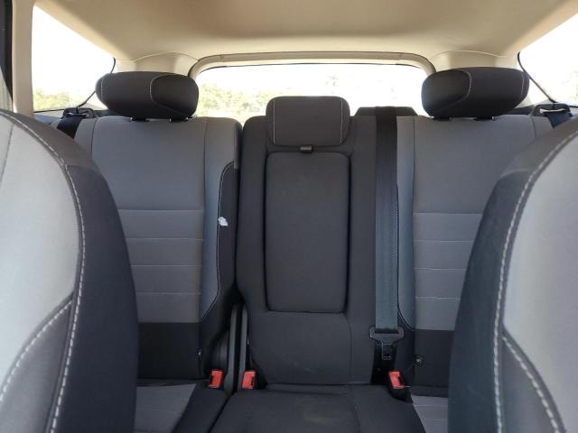 Photo 10 from auction – 2016 FORD ESCAPE SE with VIN 1FMCU9GX2GUA34335