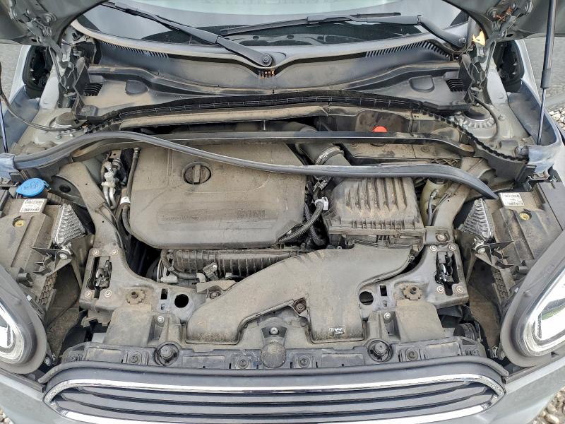 Photo 12 from auction – 2022 MINI COOPER COU with VIN WMZ23BR0XN3N76330