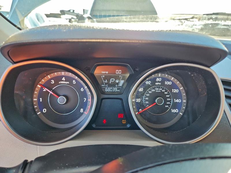 Photo 9 from auction – 2014 HYUNDAI ELANTRA with VIN 5NPDH4AE4EH518439