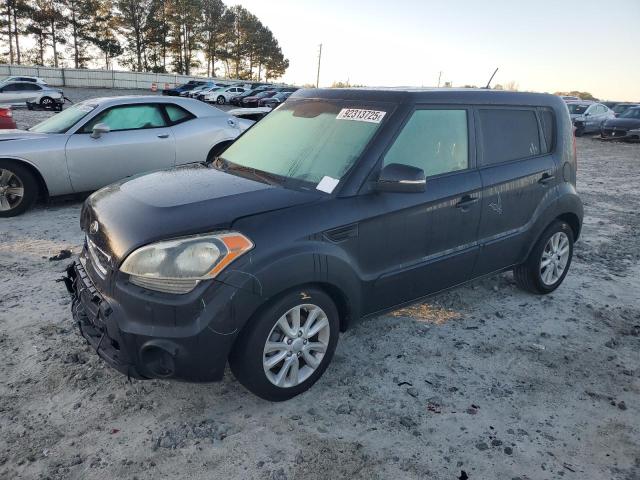 KIA SOUL + 2013 with VIN KNDJT2A63D7546203 - Photo from auction