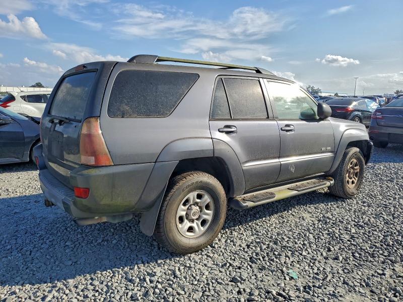 صورة رقم 3 من المزاد - 2003 TOYOTA 4RUNNER SR مع VIN JTEBU14R138003597
