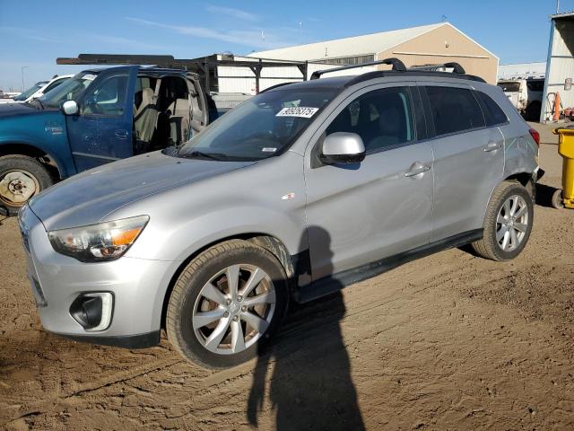 MITSUBISHI OUTLANDER 2015 with VIN 4A4AR4AU0FE003732 - Photo from auction