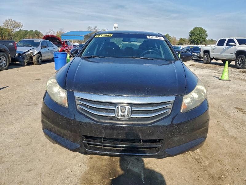 Photo 5 from auction – 2011 HONDA ACCORD EXL with VIN 1HGCP2F87BA074886