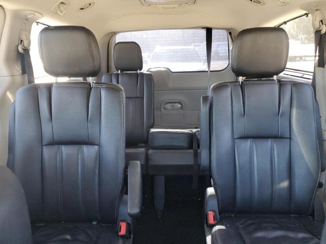 Photo 10 from auction – 2015 CHRYSLER TOWN & COU with VIN 2C4RC1BGXFR662942
