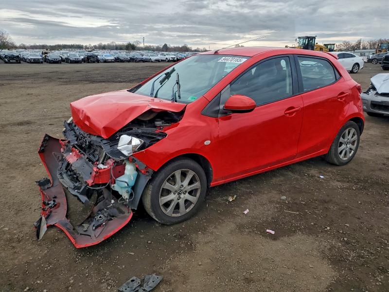 MAZDA MAZDA2 TOU 2014 with VIN JM1DE1LY6E0176102 - Photo from auction