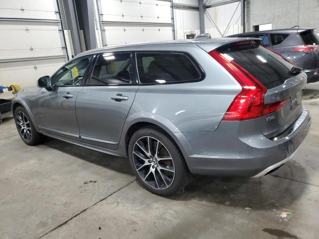 Photo 2 from auction – 2018 VOLVO V90 CROSS with VIN YV4A22NL2J1028288