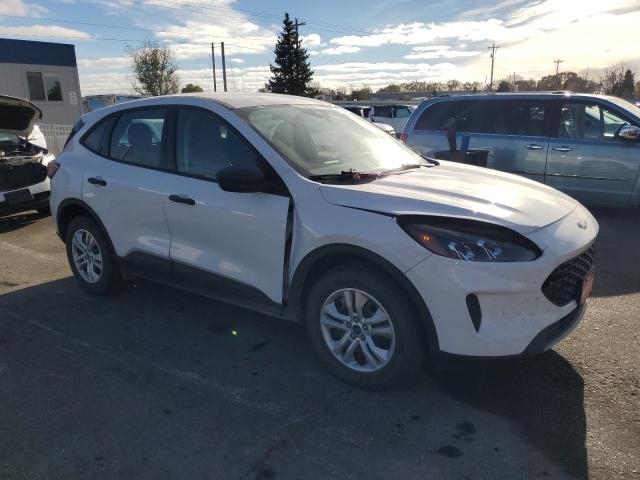 Photo 4 from auction – 2020 FORD ESCAPE S with VIN 1FMCU9F69LUA49594