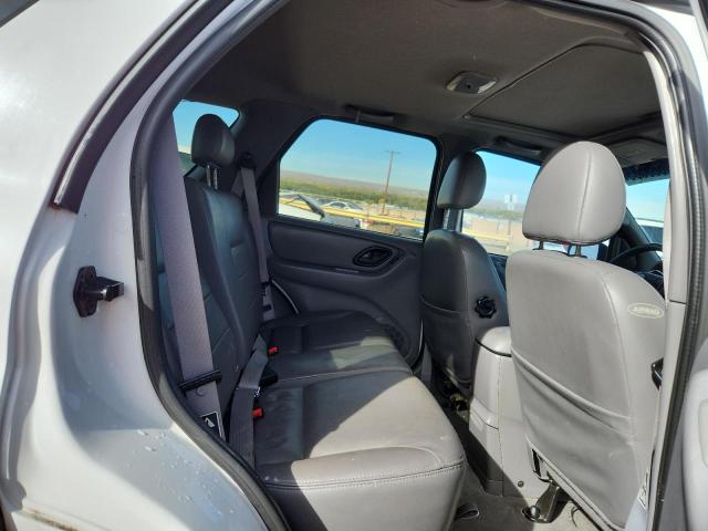 Photo 11 from auction – 2002 FORD ESCAPE XLT with VIN 1FMCU03182KB67389