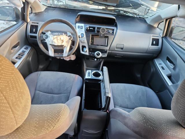Photo 8 from auction – 2012 TOYOTA PRIUS V with VIN JTDZN3EU6C3050085