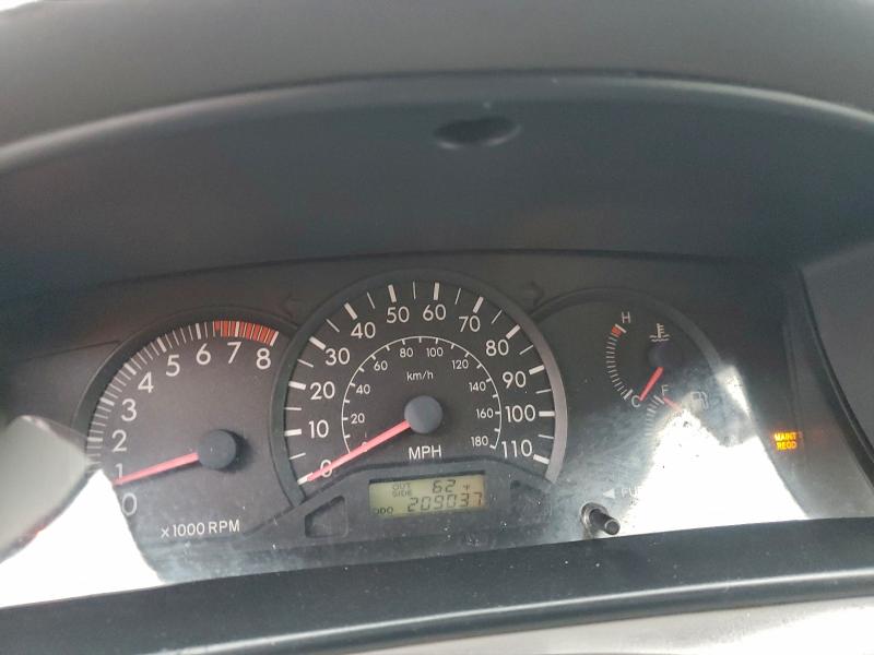 Photo 9 from auction – 2005 TOYOTA COROLLA CE with VIN 1NXBR32E95Z526583