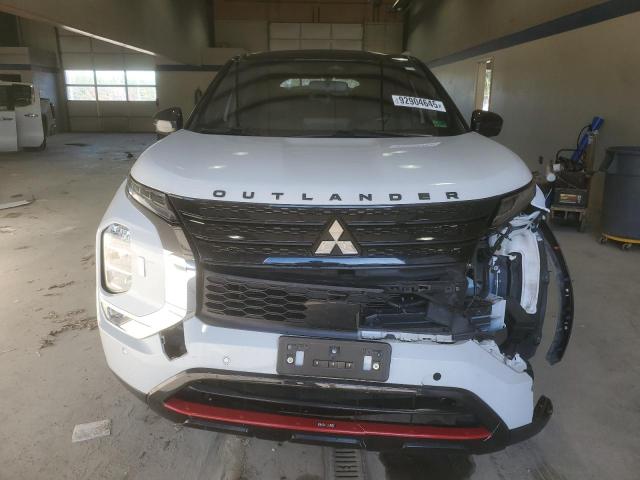 Photo 5 from auction – 2023 MITSUBISHI OUTLANDER with VIN JA4J4UA88PZ047362