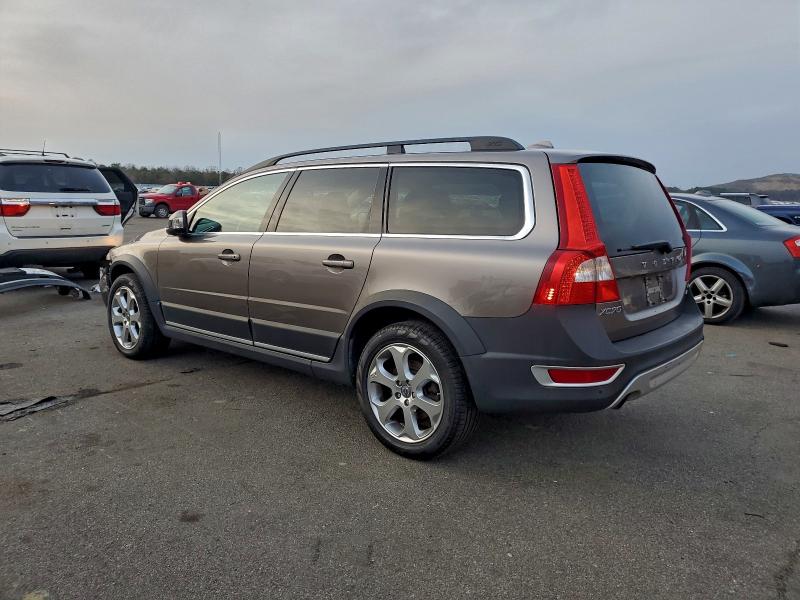 Photo 2 from auction – 2010 VOLVO XC70 T6 with VIN YV4992BZ8A1084193