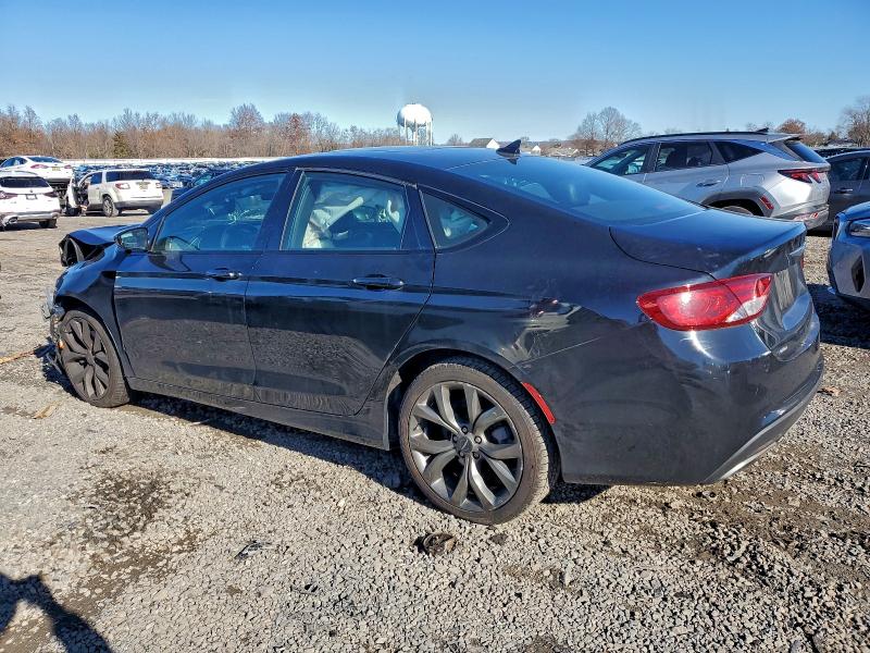 Photo 2 from auction – 2015 CHRYSLER 200 S with VIN 1C3CCCDG2FN648579