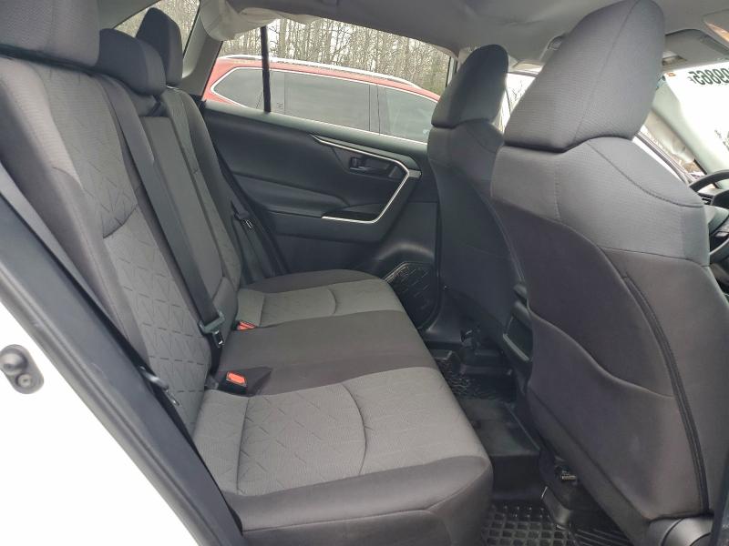 Photo 11 from auction – 2020 TOYOTA RAV4 LE with VIN 2T3Z1RFV3LC046239