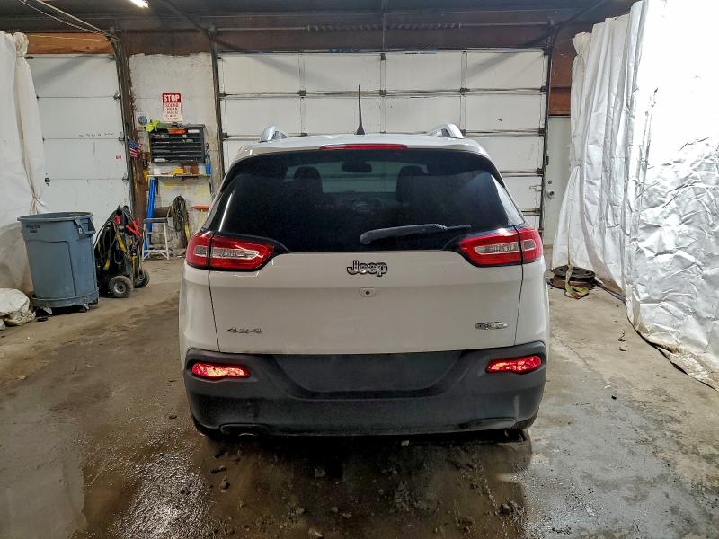 Photo 6 from auction – 2016 JEEP CHEROKEE L with VIN 1C4PJMCBXGW225971