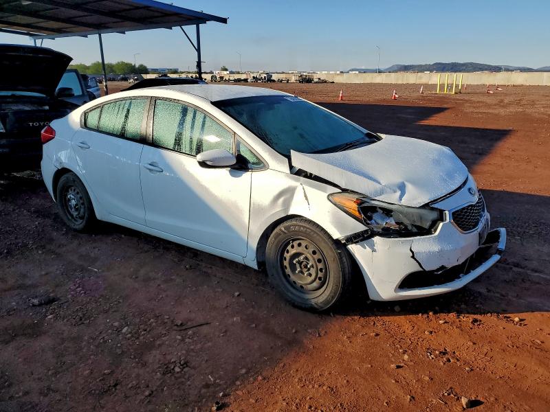 Photo 4 from auction – 2016 KIA FORTE LX with VIN KNAFK4A67G5573888