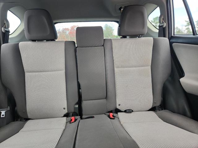 Photo 10 from auction – 2015 TOYOTA RAV4 LE with VIN JTMZFREV2FD076299