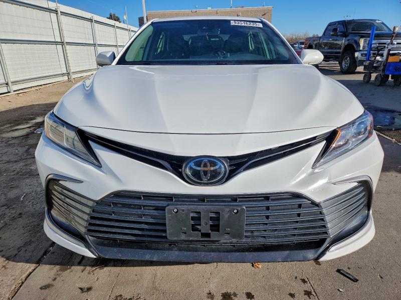 Photo 5 from auction – 2022 TOYOTA CAMRY with VIN 4T1C11AK4NU634052