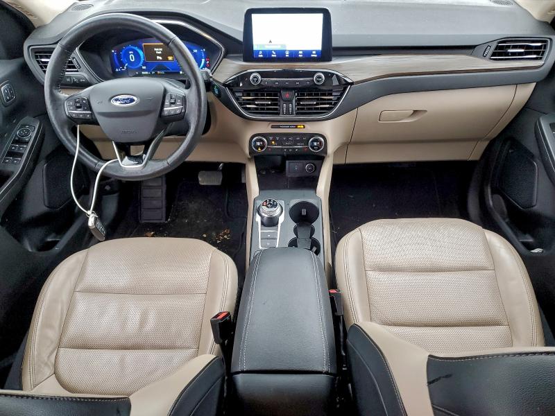 Photo 8 from auction – 2020 FORD ESCAPE TIT with VIN 1FMCU9DZ3LUA62287