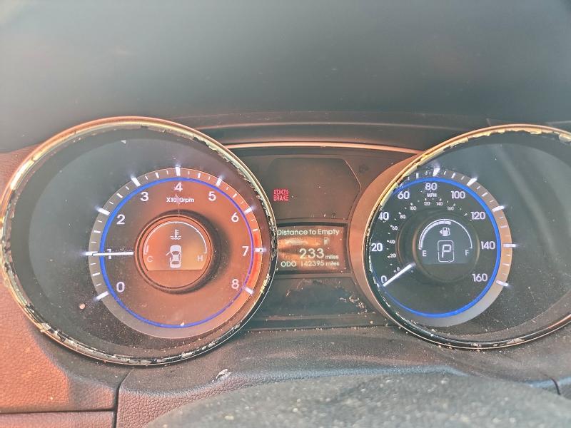 Photo 9 from auction – 2013 HYUNDAI SONATA SE with VIN 5NPEC4AC1DH623407