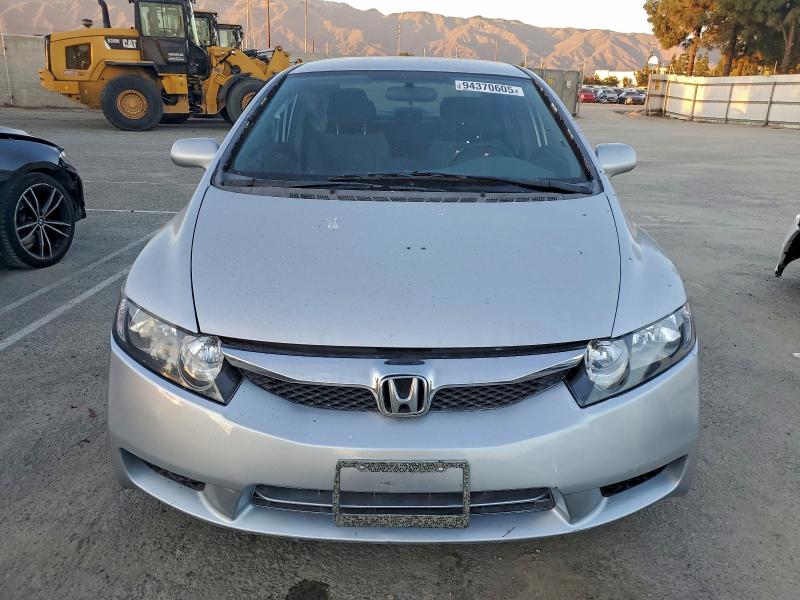 Photo 5 from auction – 2010 HONDA CIVIC LX with VIN 19XFA1F54AE076099