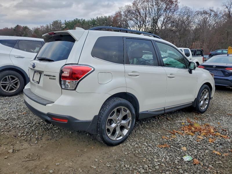 Photo 3 from auction – 2017 SUBARU FORESTER 2 with VIN JF2SJATCXHH593785