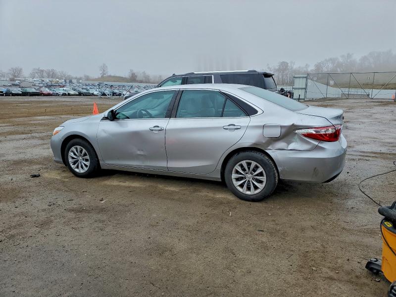 Photo 2 from auction – 2015 TOYOTA CAMRY LE with VIN 4T1BF1FK2FU972167