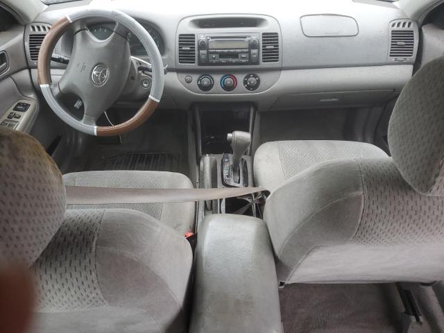 Photo 8 from auction – 2002 TOYOTA CAMRY with VIN 4T1BE32K92U107730