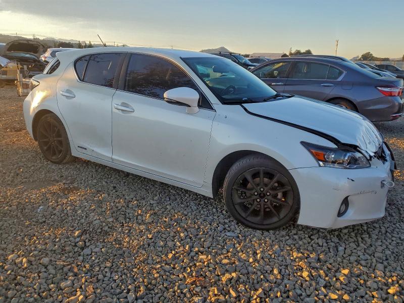 Photo 4 from auction – 2012 LEXUS CT 200 with VIN JTHKD5BH3C2084478