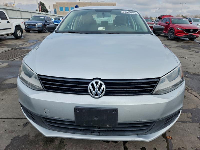 Photo 5 from auction – 2014 VOLKSWAGEN JETTA BASE with VIN 3VW1K7AJ0EM333640