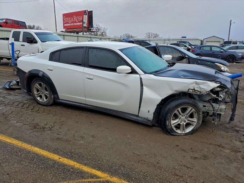 Photo 4 from auction – 2017 DODGE CHARGER SE with VIN 2C3CDXBG9HH525980