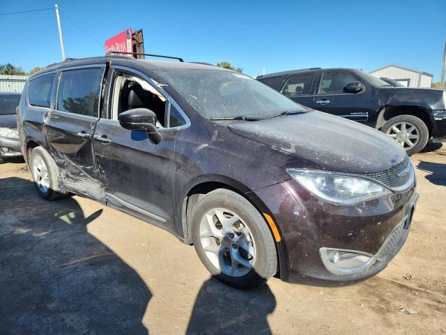 Photo 4 from auction – 2017 CHRYSLER PACIFICA with VIN 2C4RC1BG3HR809539